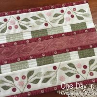 Lilly Pilly Table Runner
